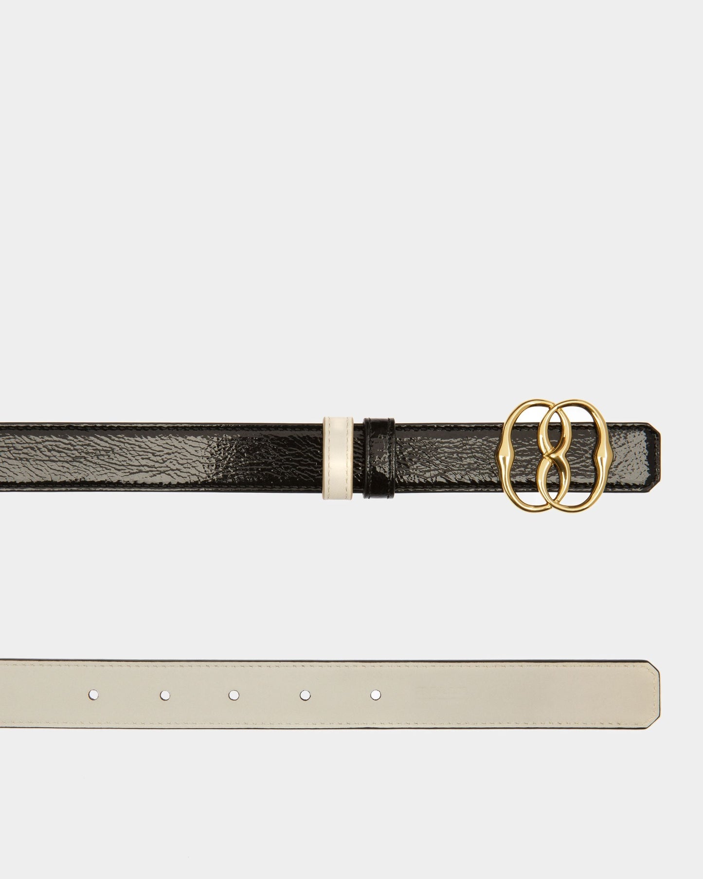 Emblem 25 | Women's Fixed And Reversible Belt | Black Leather | Bally | Still Life Detail