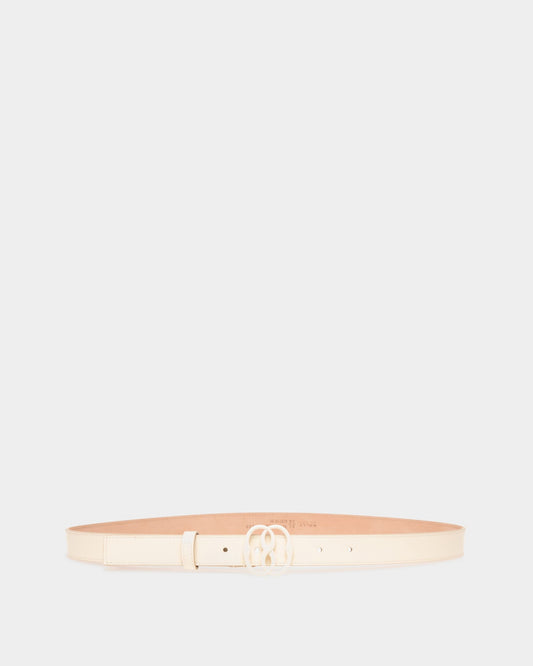 Emblem Fixed Belt In Bone Leather