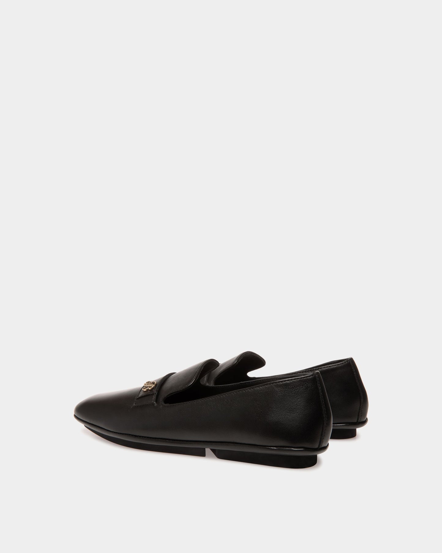 Slipper in Black Leather