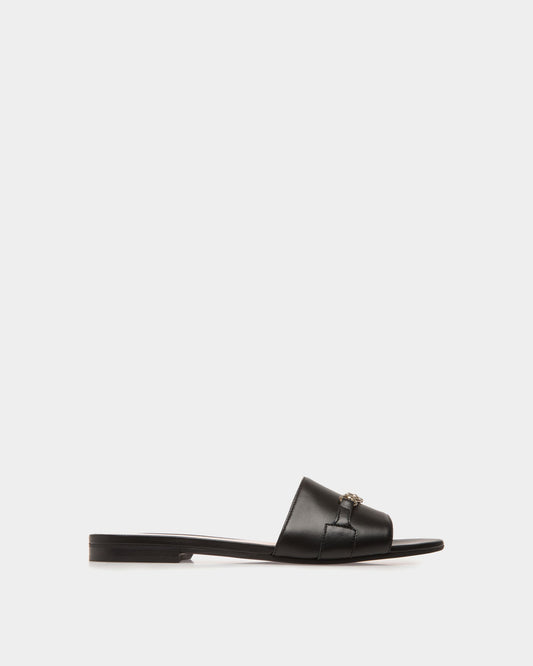 Slide Sandal in Black Leather