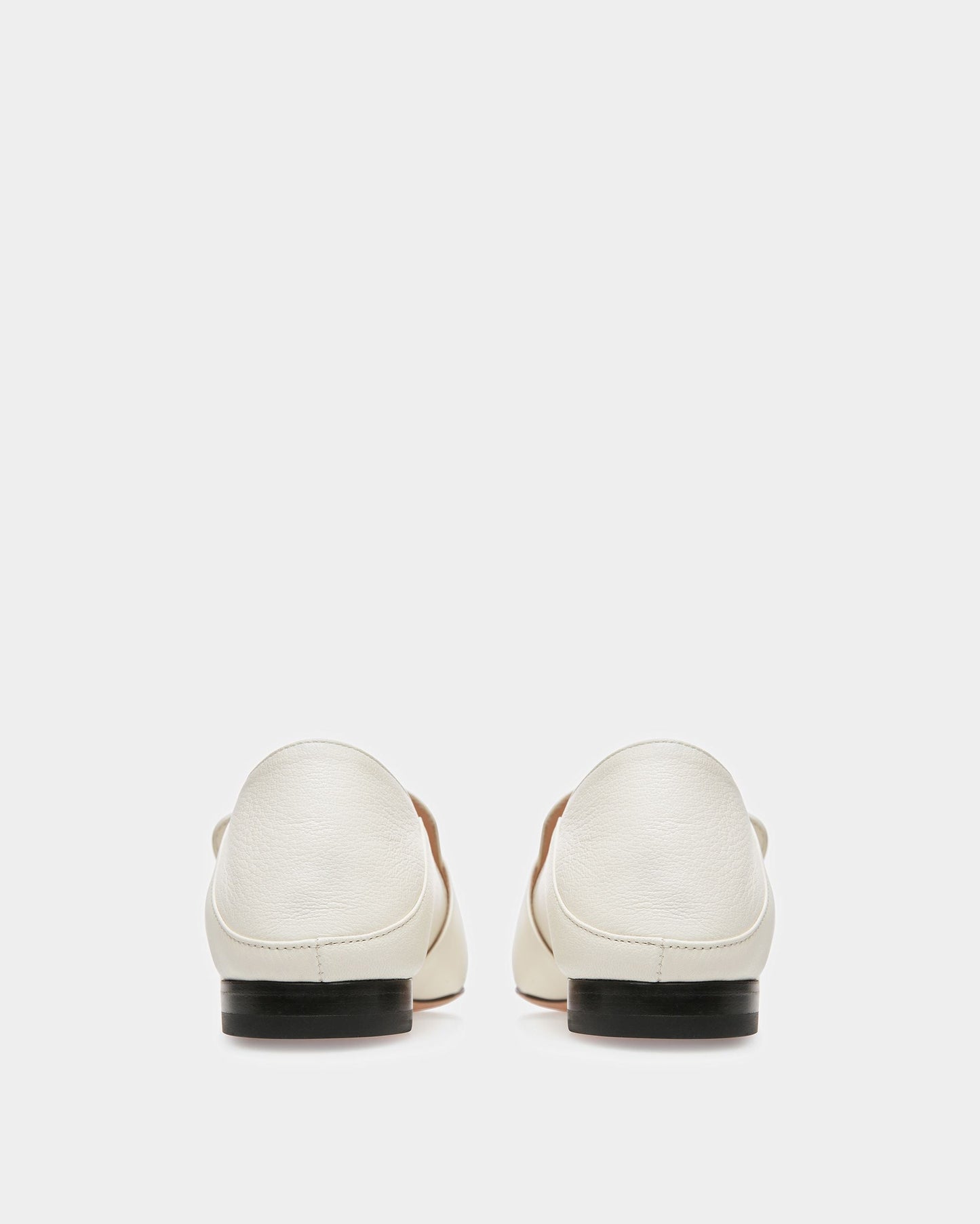 Janelle Leather Loafers In Bone