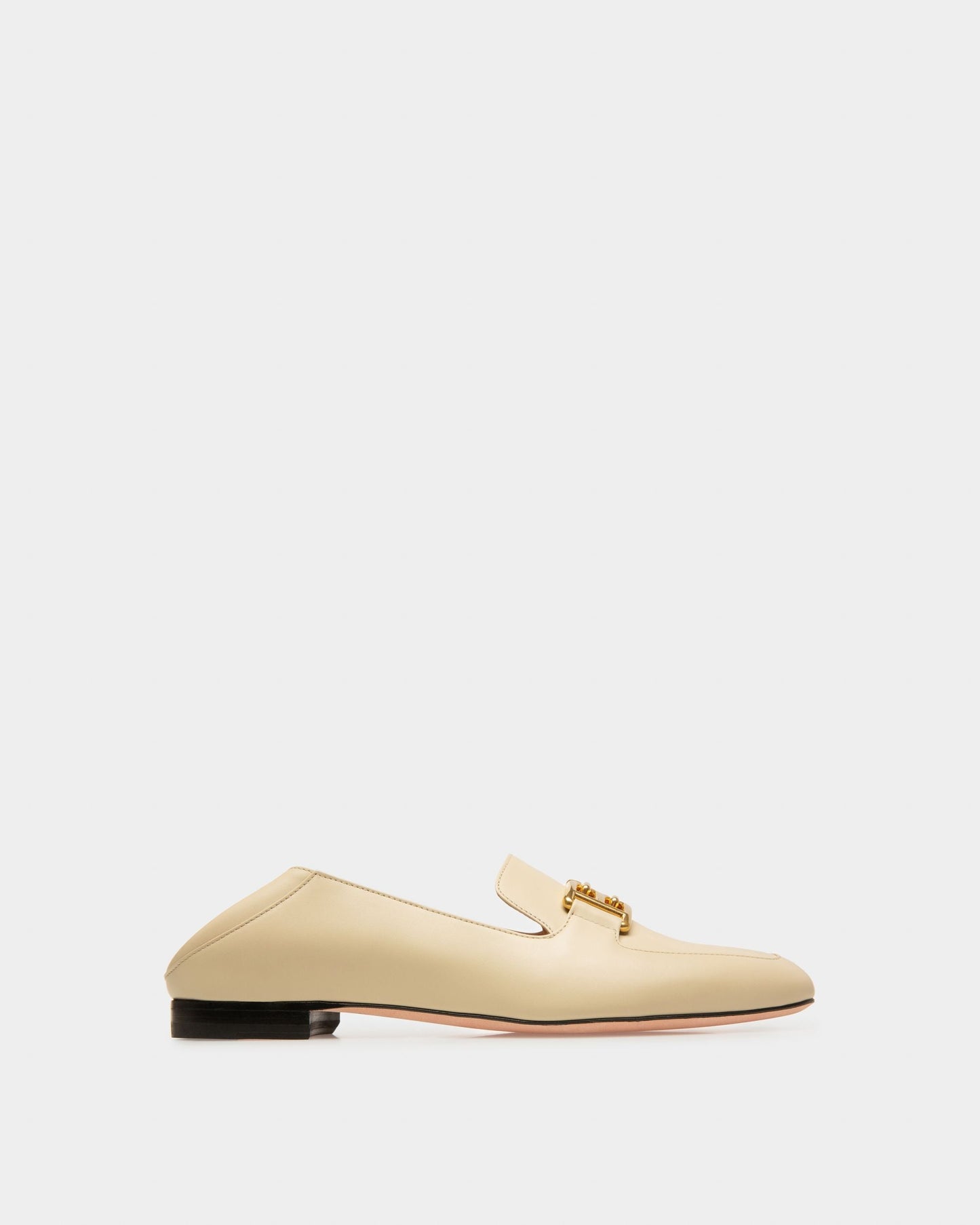 Ellah Flat Leather Loafers In Beige