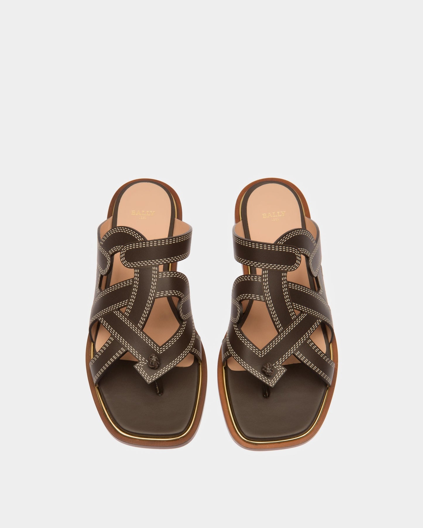 Glada Leather Flat Sandals In Brown