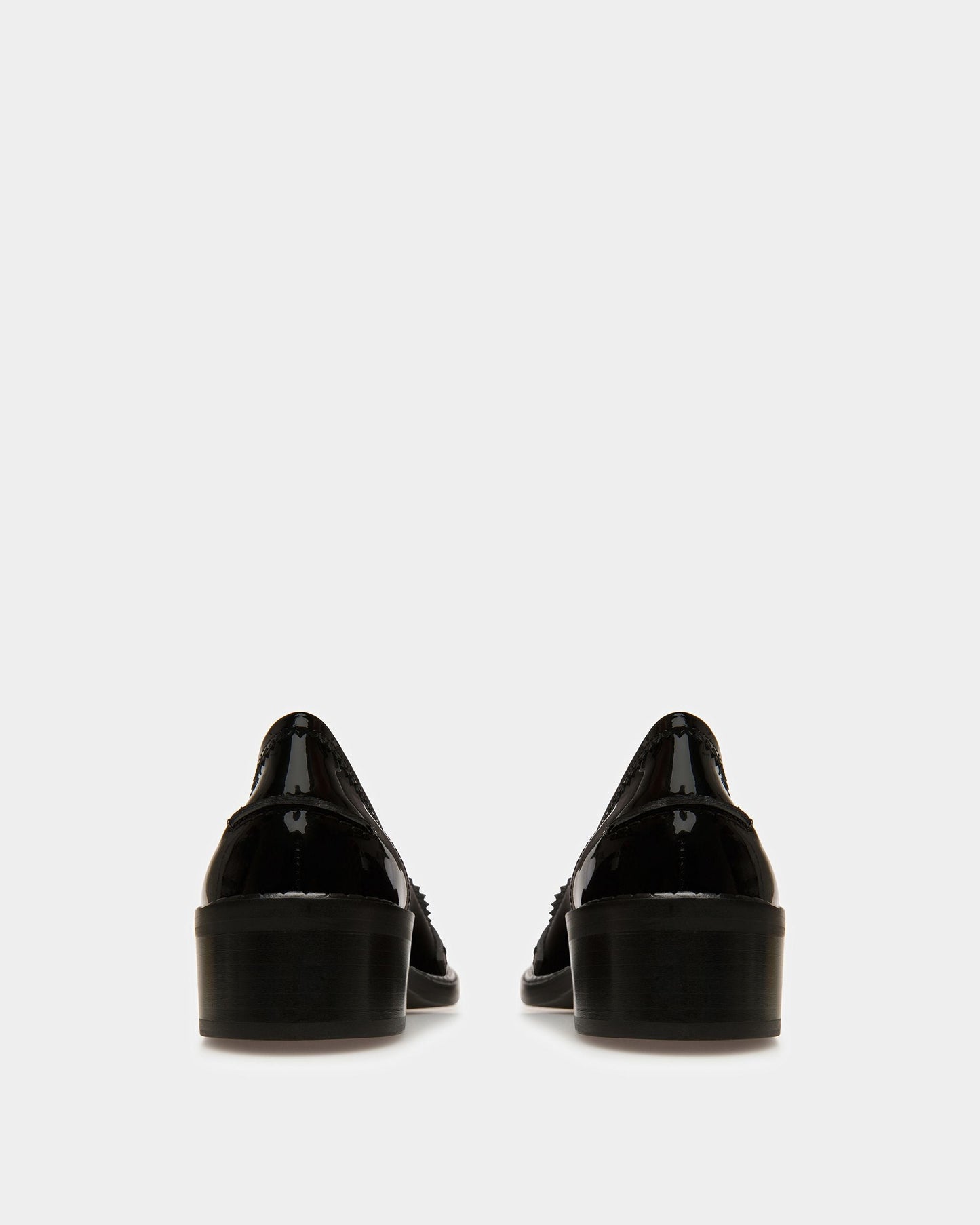 Elly Leather Moccasins In Black