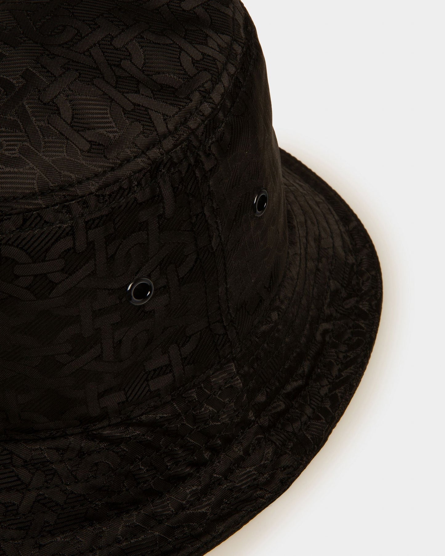 Nylon Bucket Hat In Black