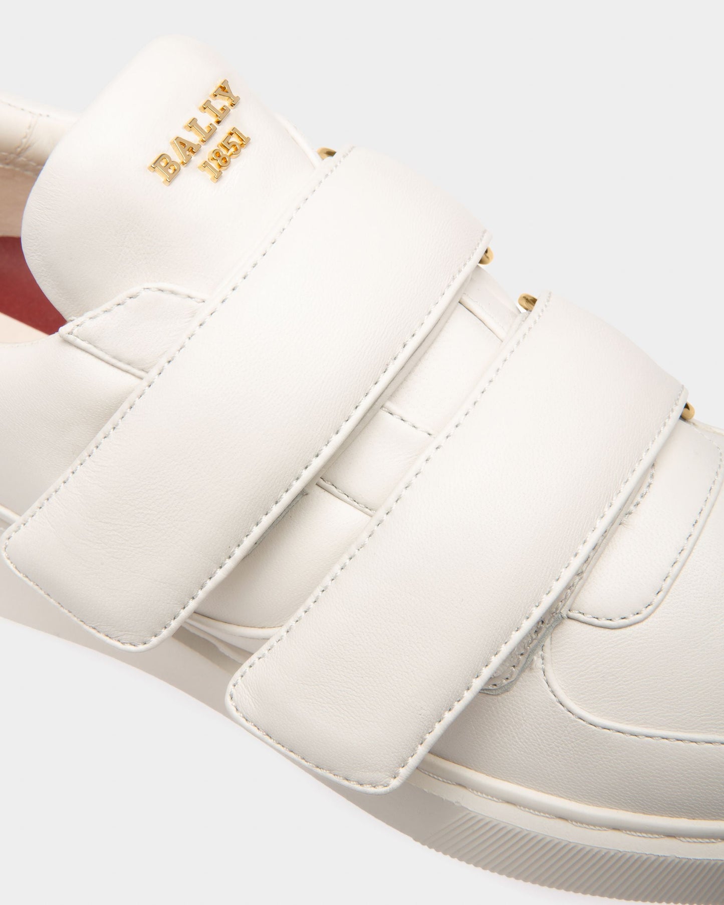 Maylor Leather Sneakers In White