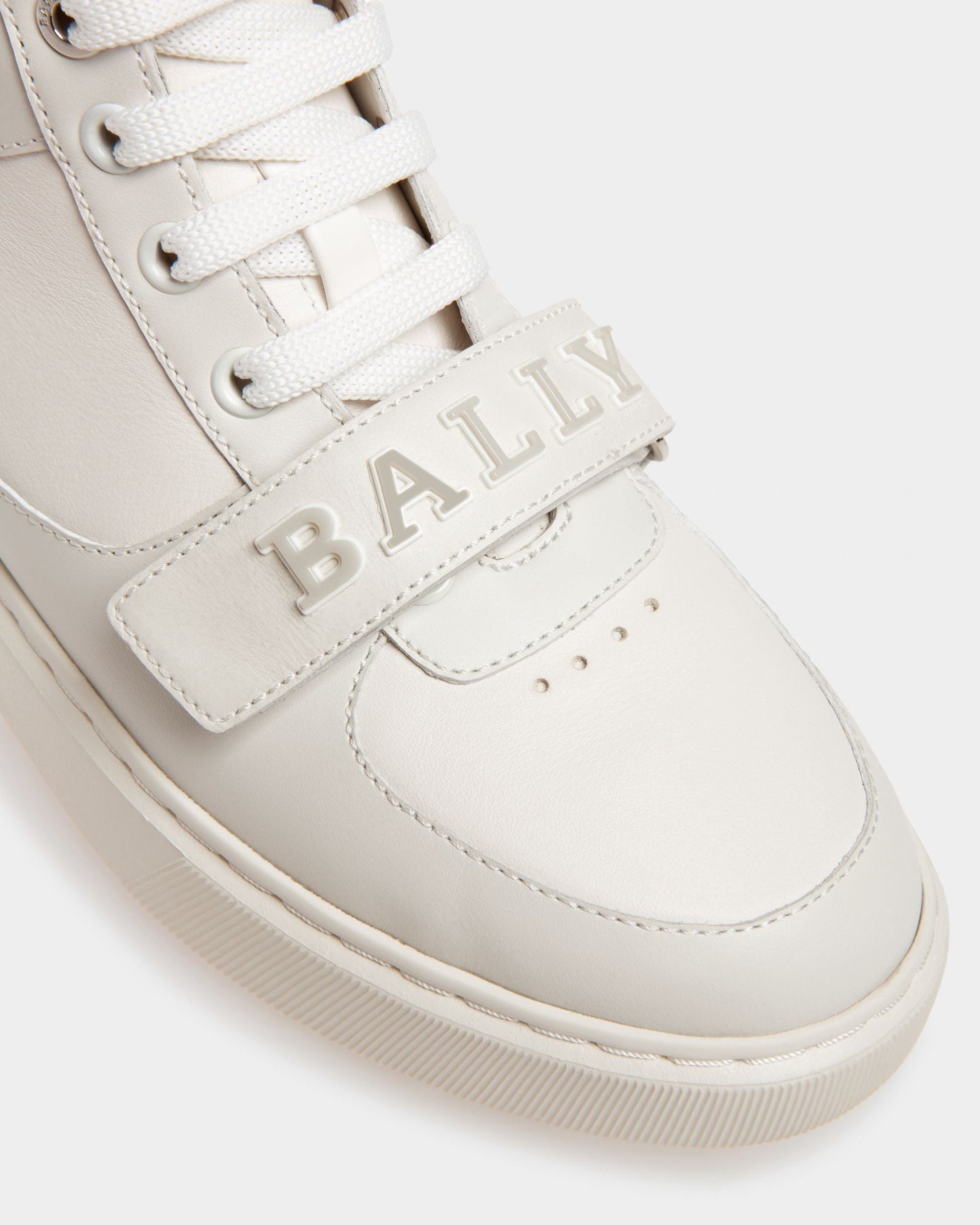 Merryk Leather Sneakers In White