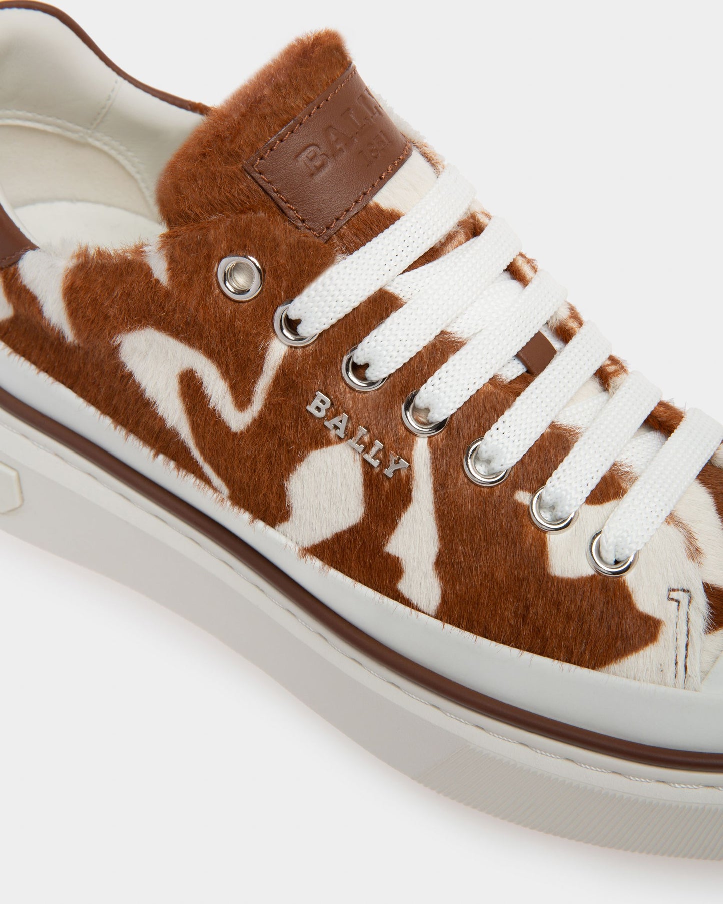 Maily Leather Sneakers In White & Brown