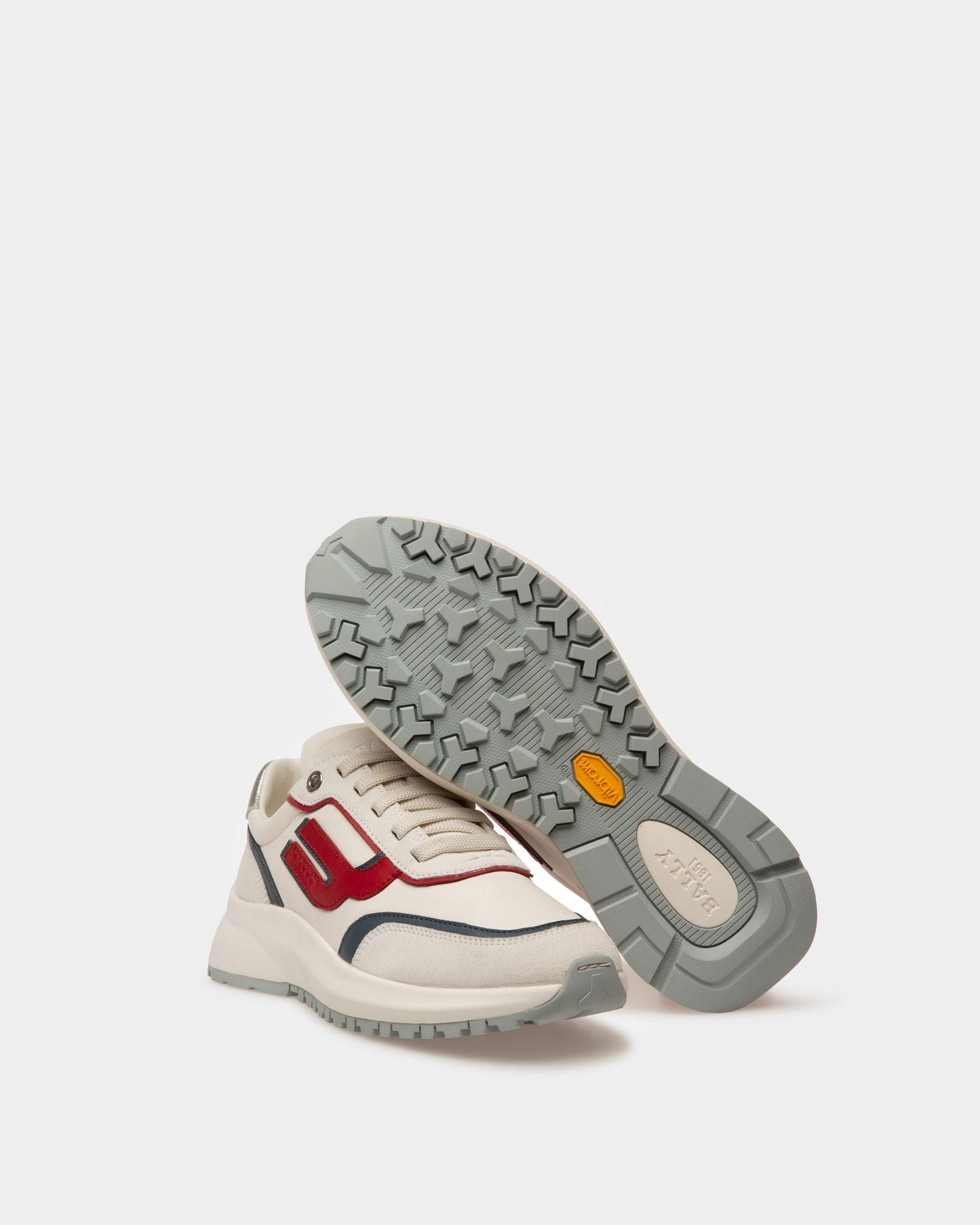 Demmy Leather Sneakers In White