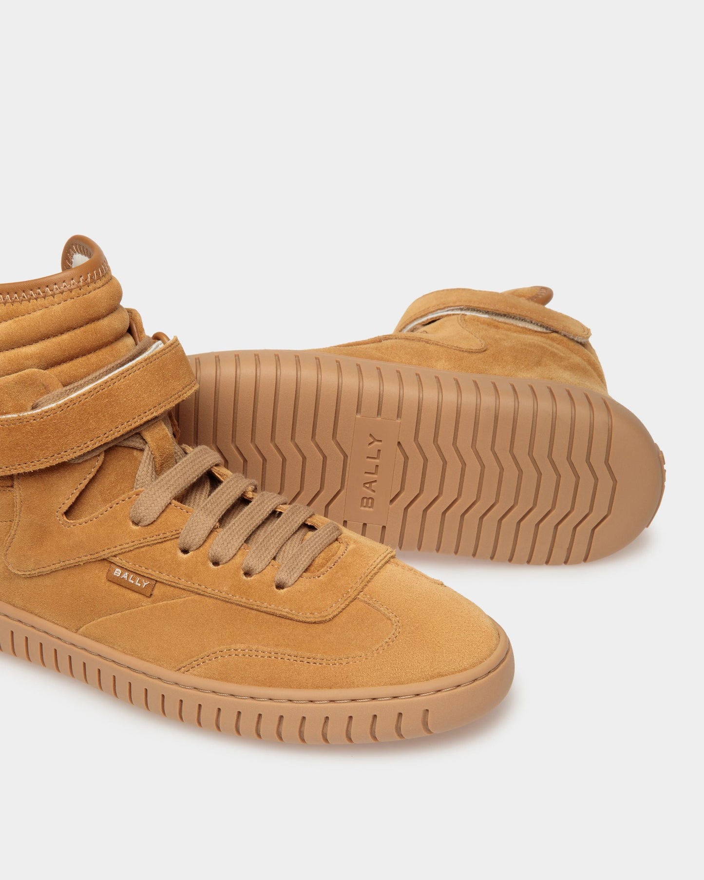Player Sneakers In Desert And Amber Leather