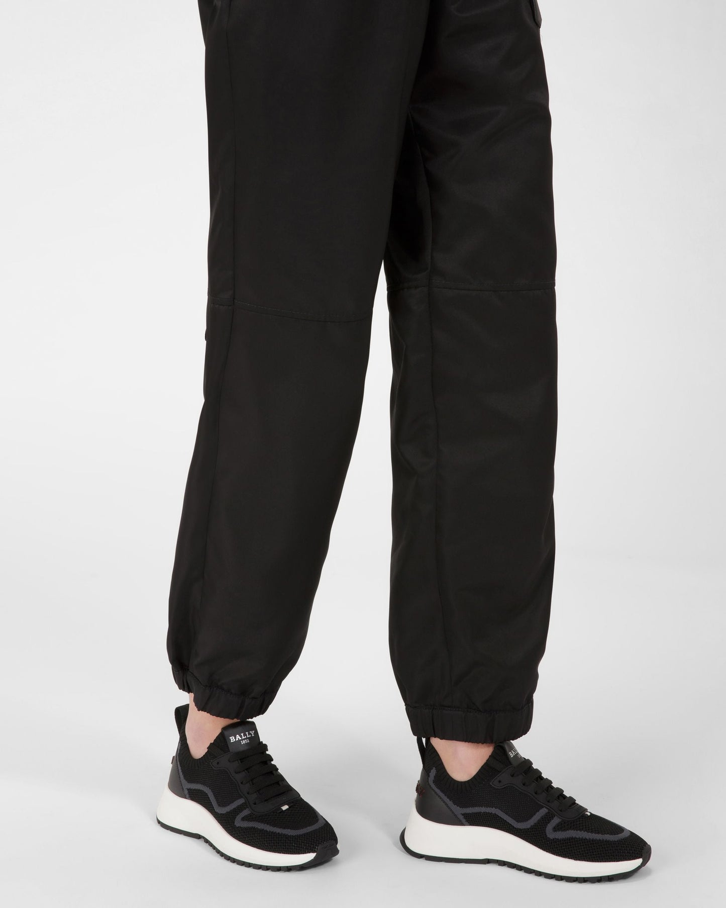 Davyn Polyester Mix Sneakers In Black