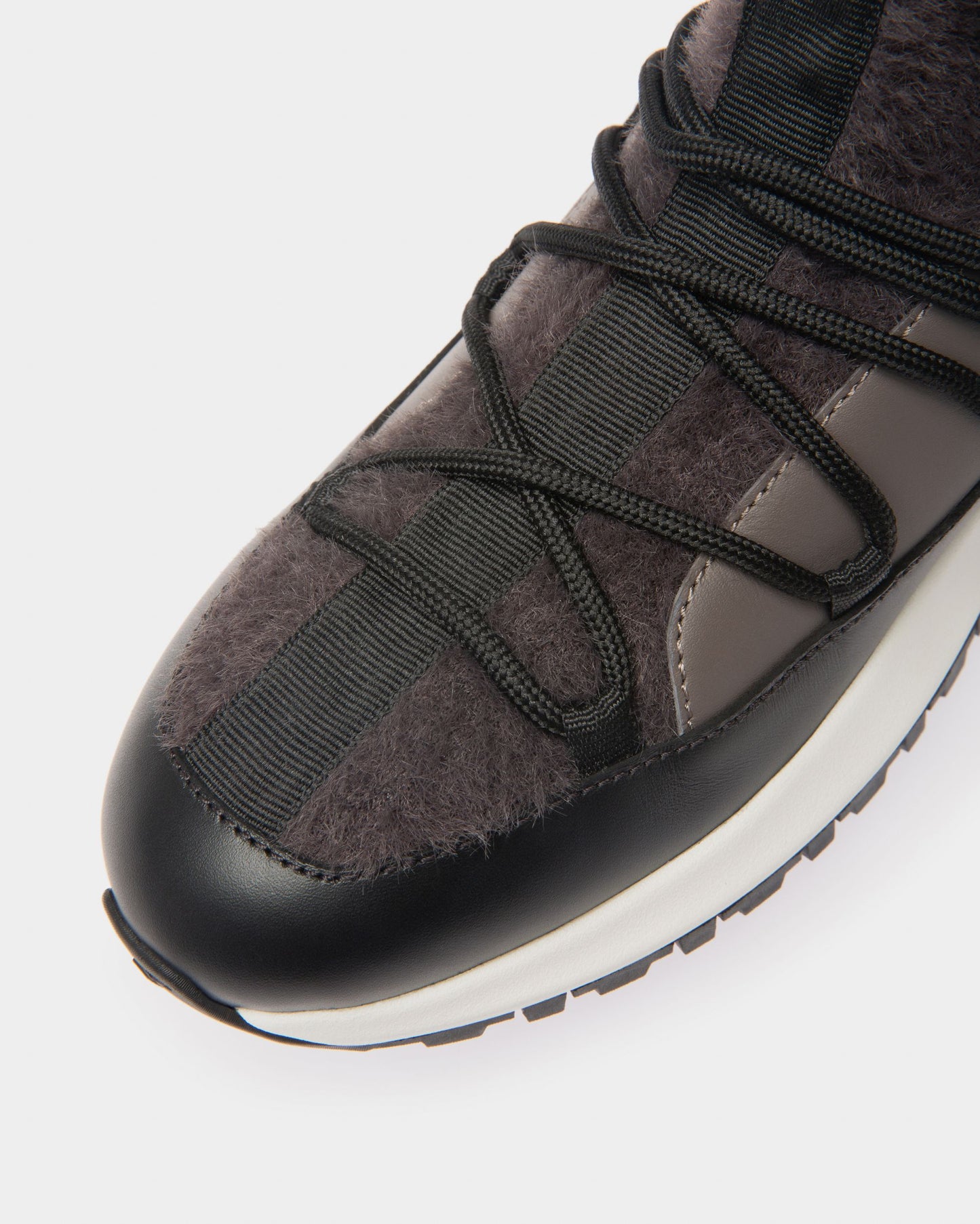 Dalyla Cashmere Fabric & Leather Boots In Grey & Black