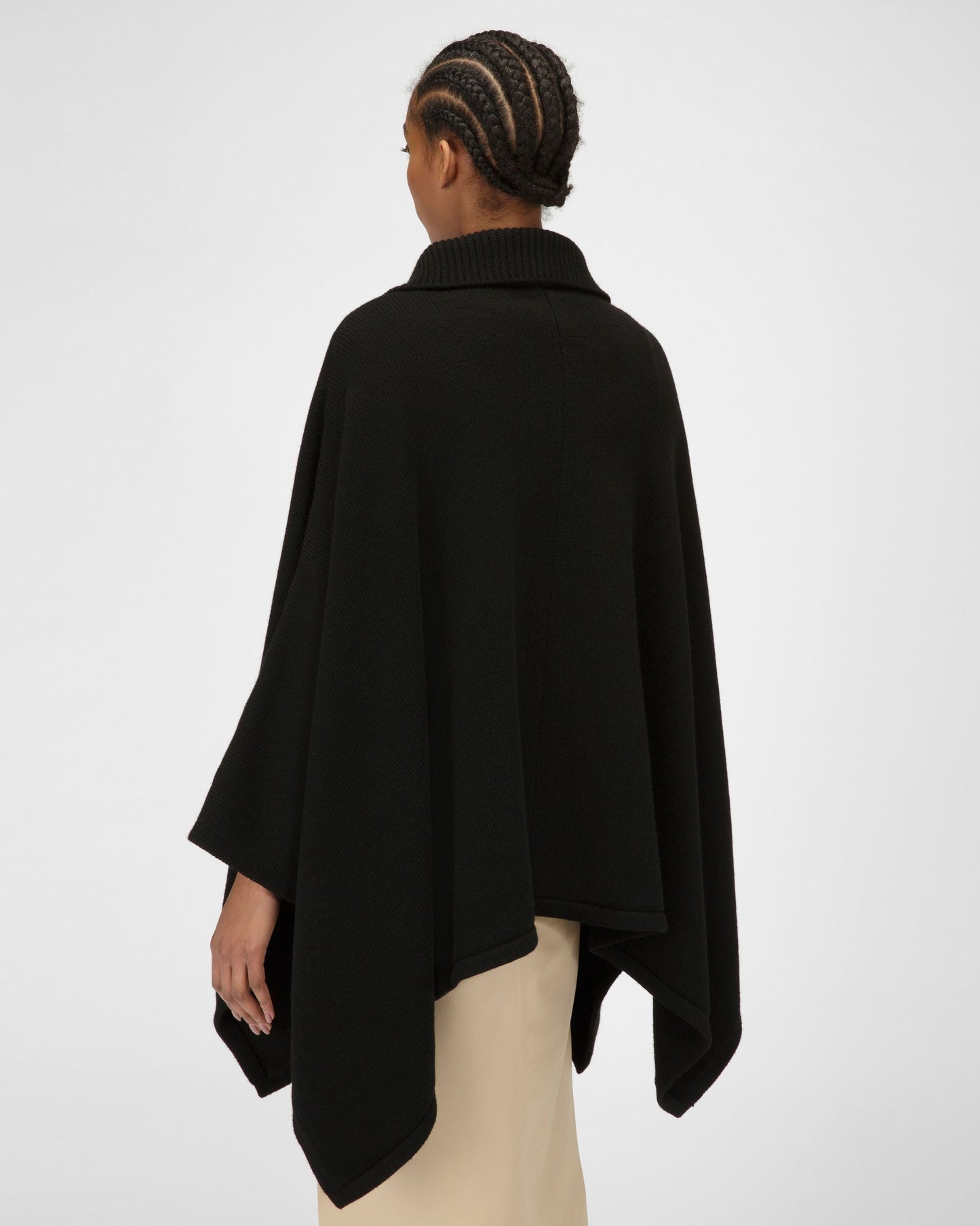 Wool & Cashmere Outerwear In Black