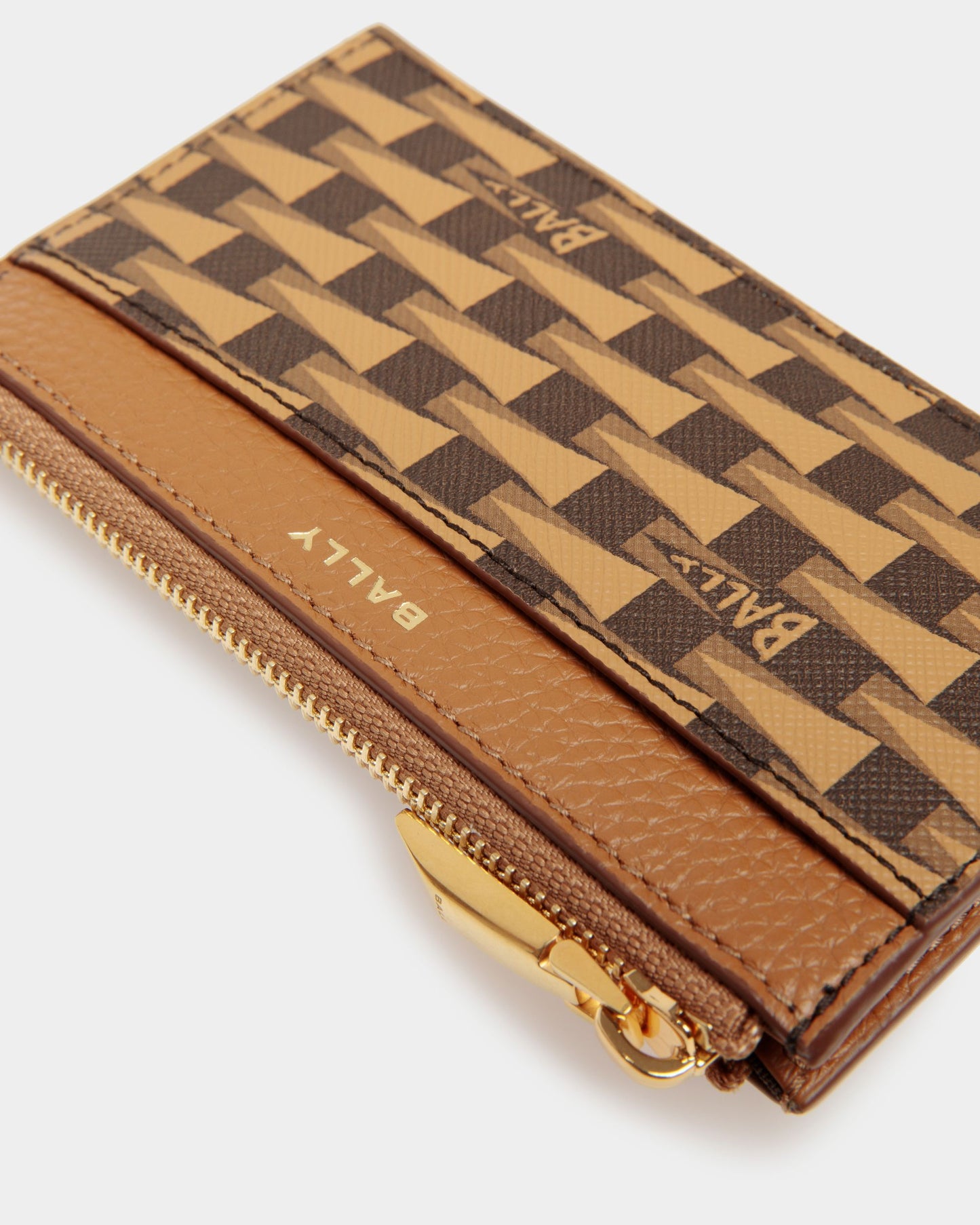 Pennant Card Holder |Women's Card Holder | Desert TPU | Bally | Still Life Detail