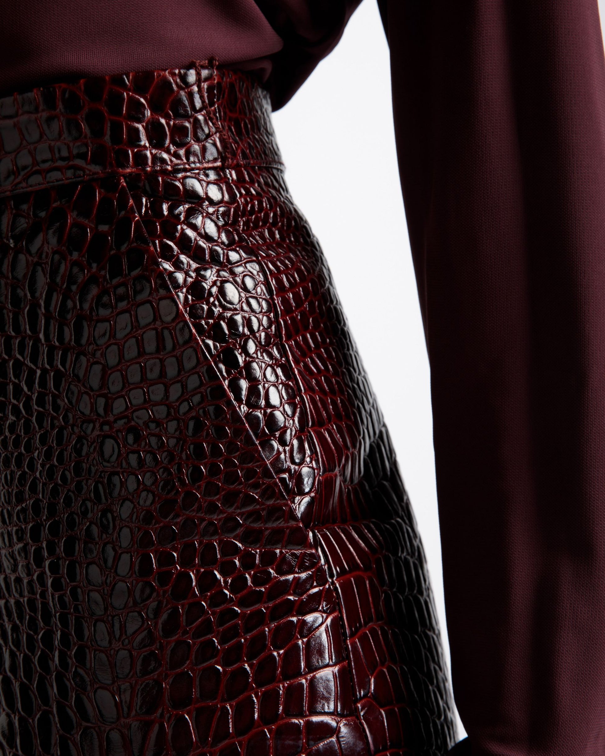 Skirt | Women's Skirt | Burgundy Leather | Bally | On Model Detail