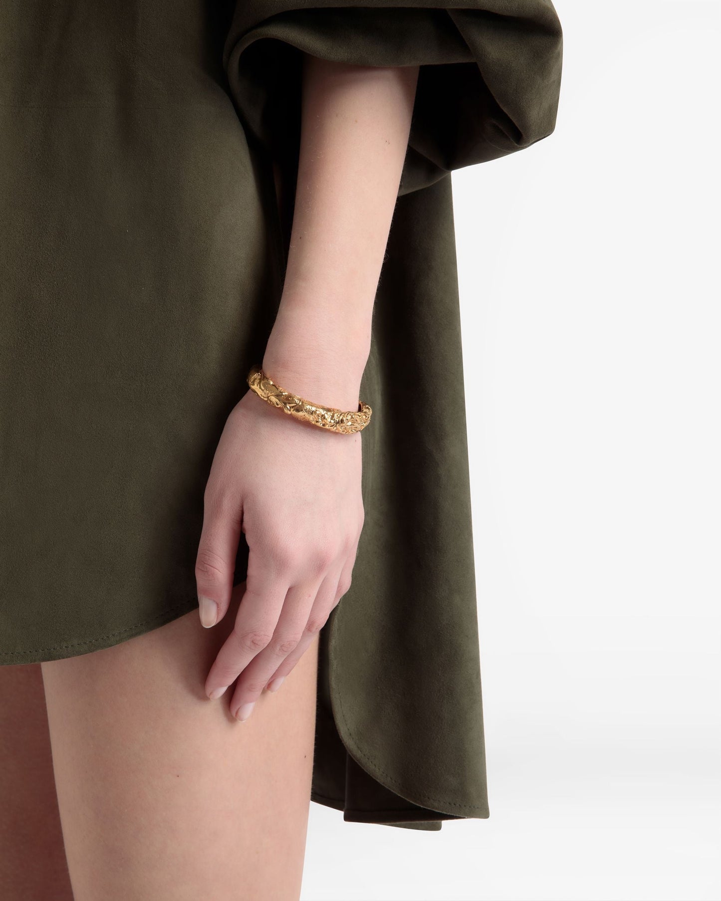 Sculptural-Effect Cuff Bracelet In Yellow-Gold