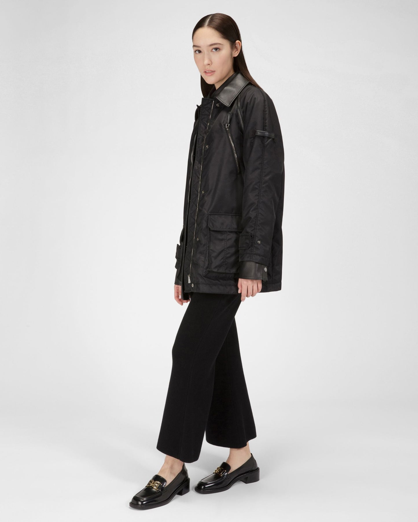 Ellyane Leather Mocassins In Black