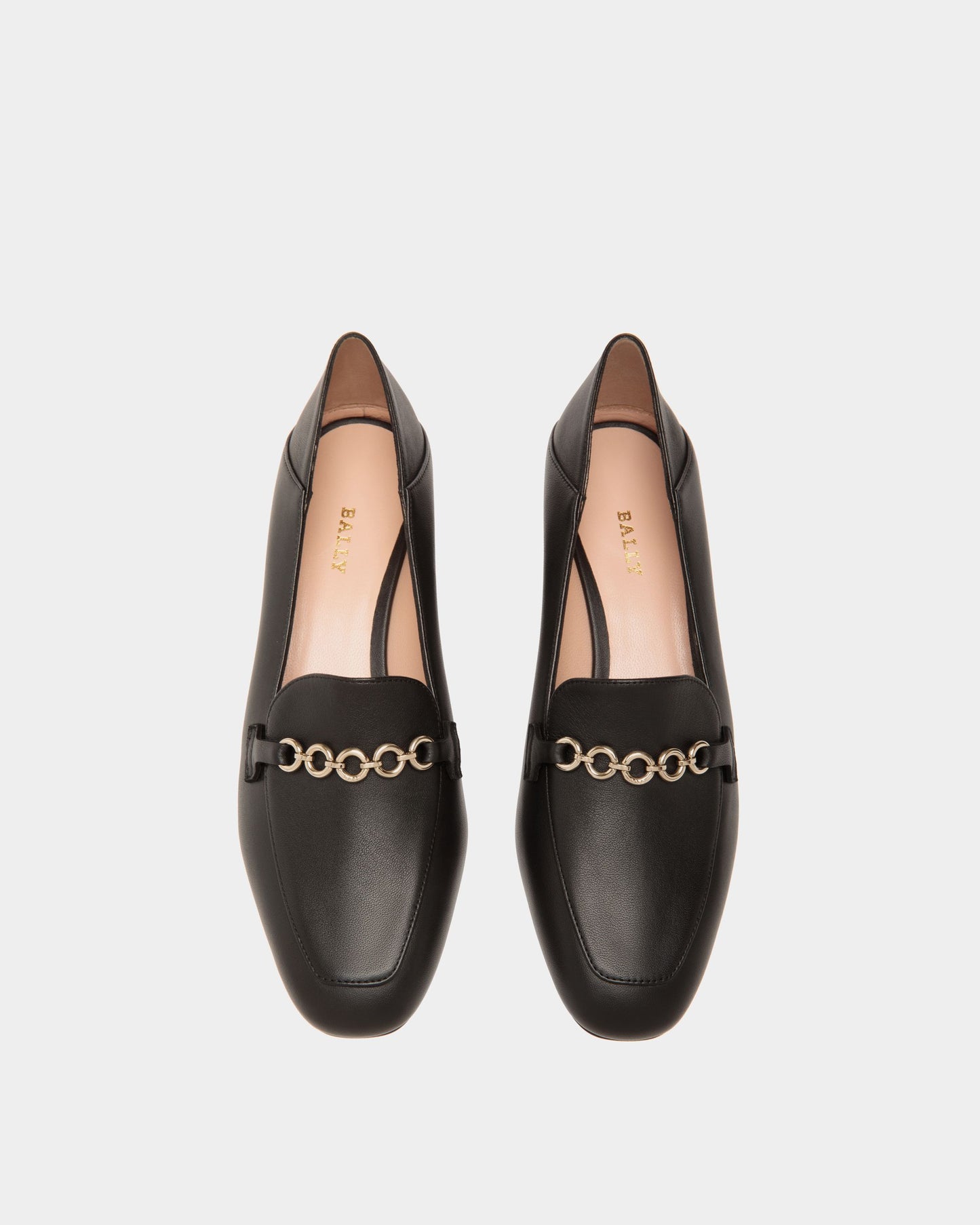 Pump in Black Leather