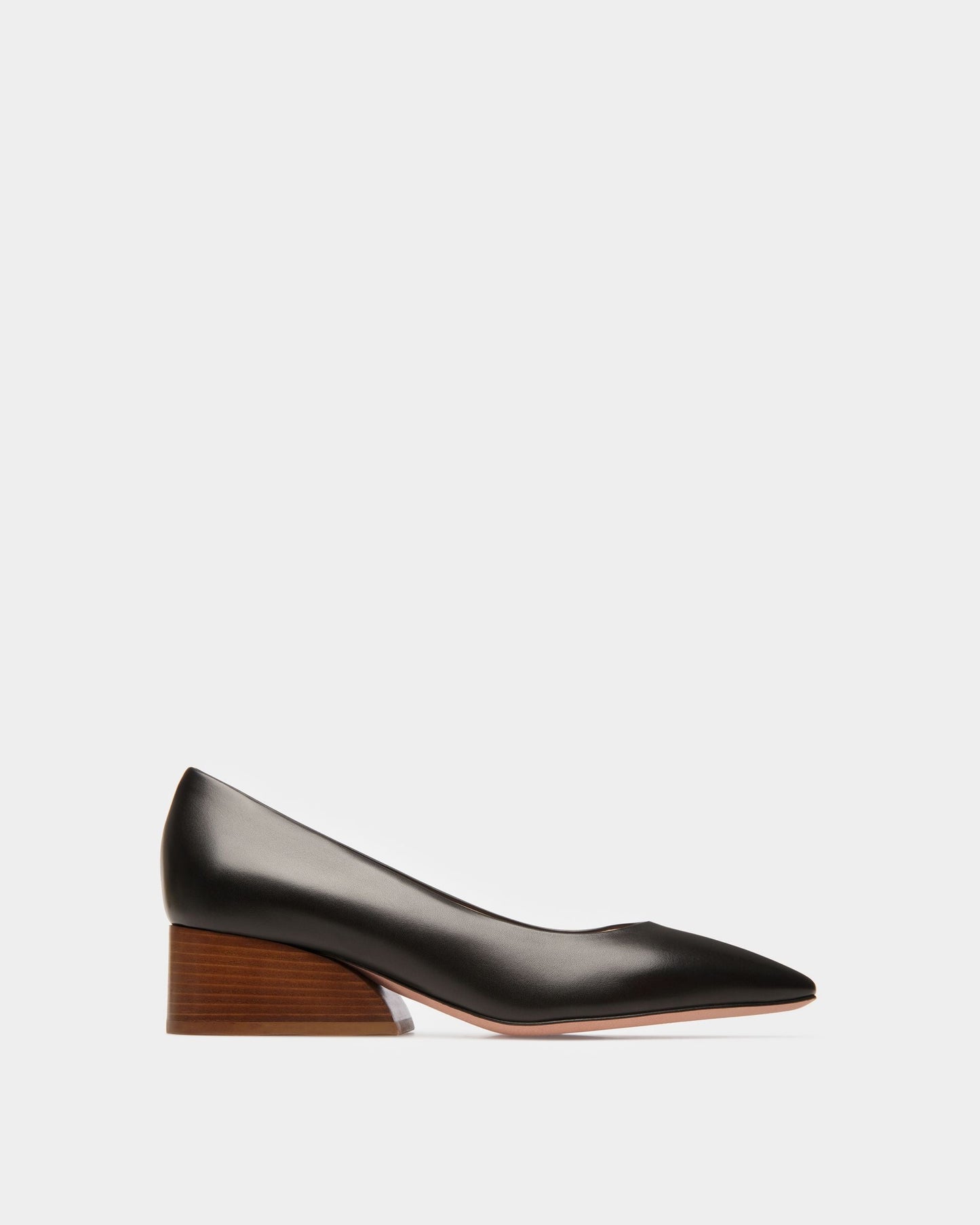 Grace Leather Pumps In Black