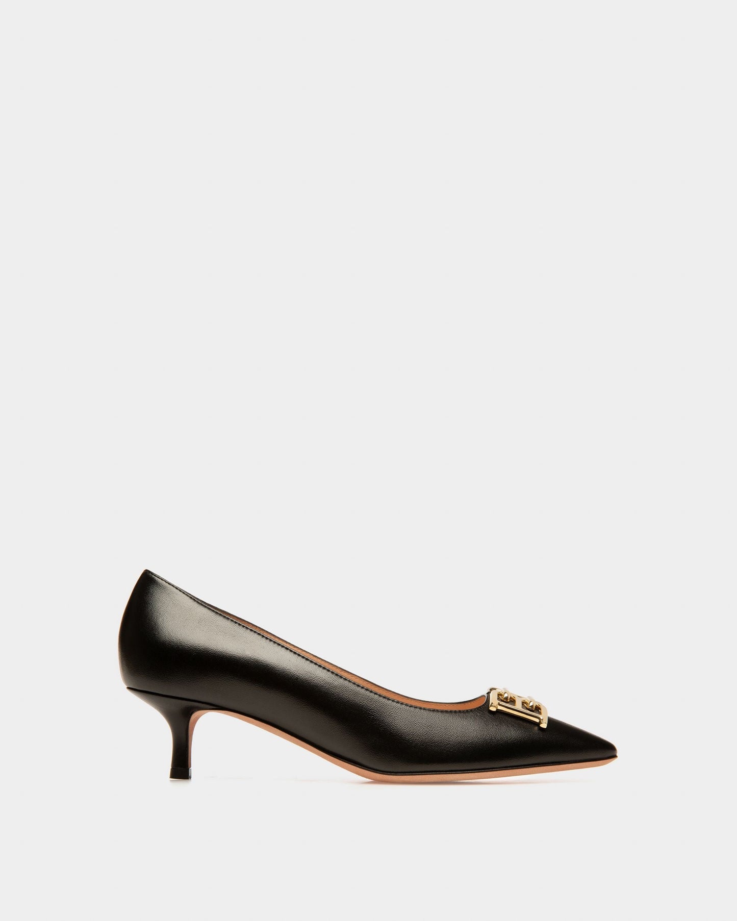 Evanca Leather Pumps In Black