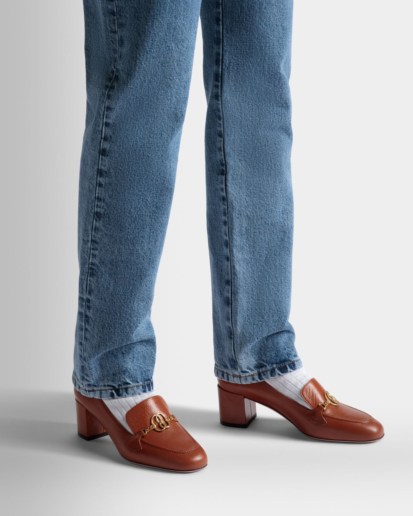 Obrien | Women's Pumps | Brown Leather | Bally | On Model Close Up