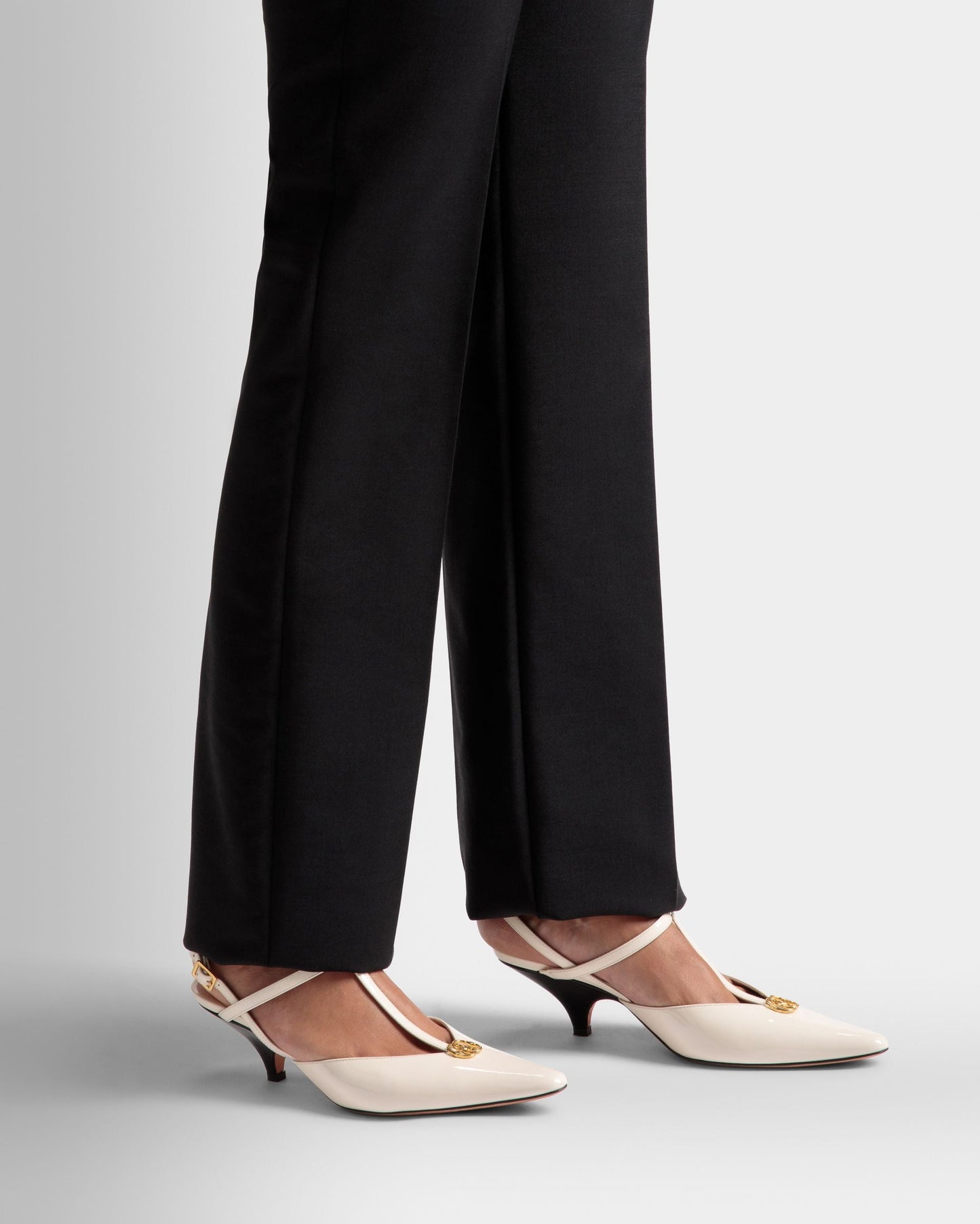 Karline | Women's Pumps | Bone And Black Leather | Bally | On Model Close Up