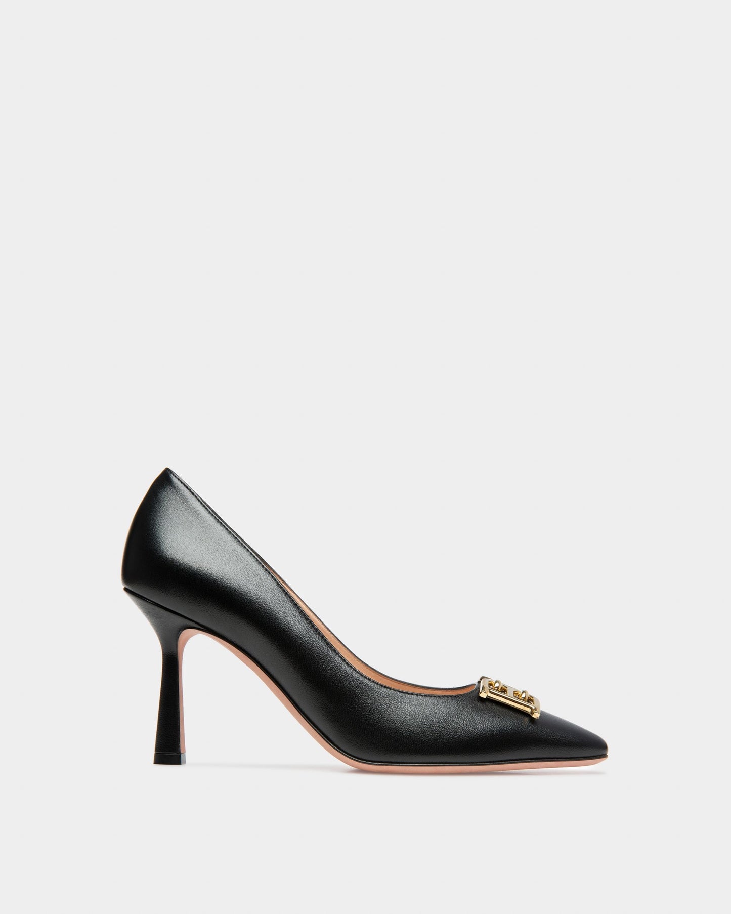 Evanca Leather Pumps In Black
