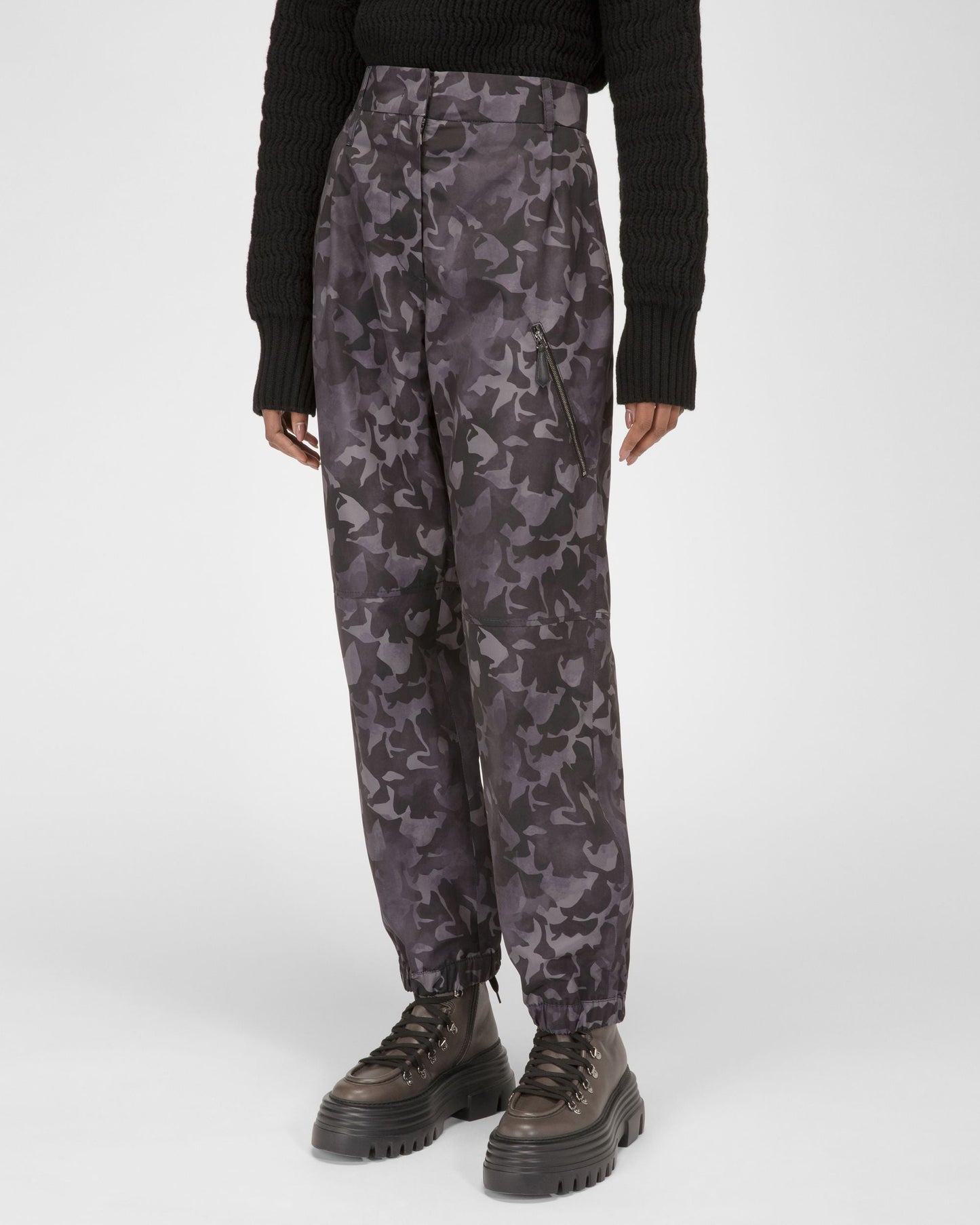 Recycled Nylon Trousers In Black