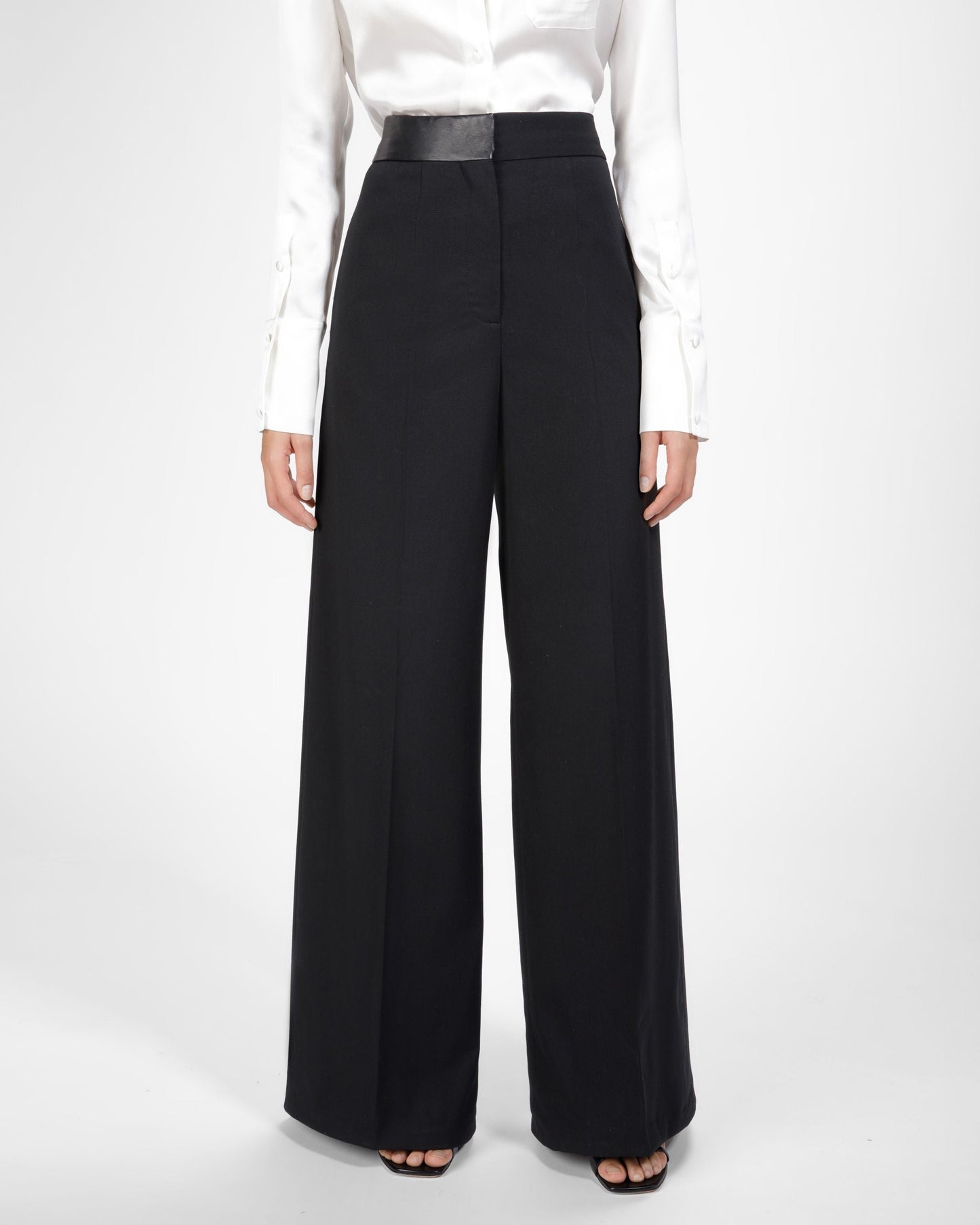 Wool Mix Trousers In Black