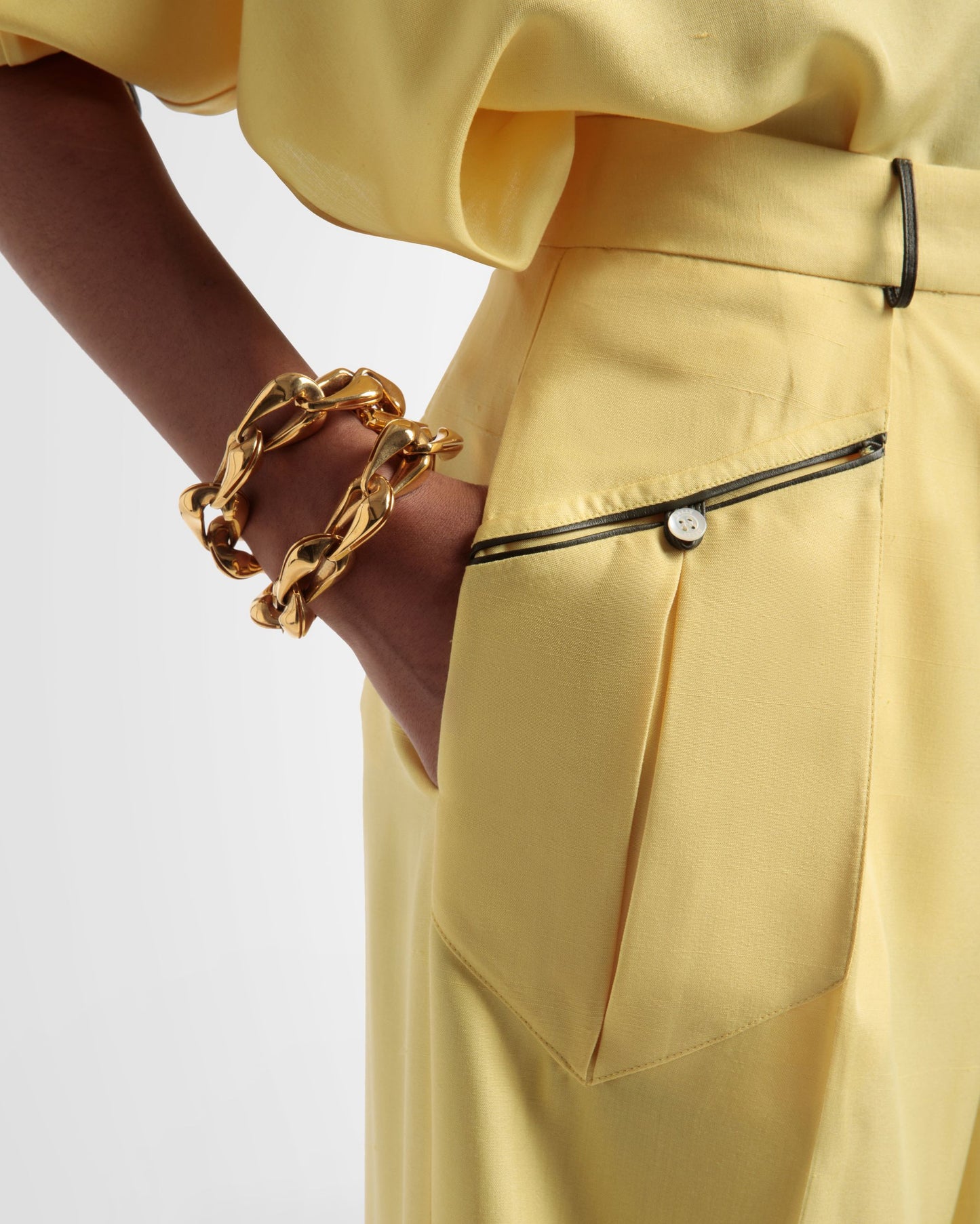 Wide Leg Silk Pants In Yellow